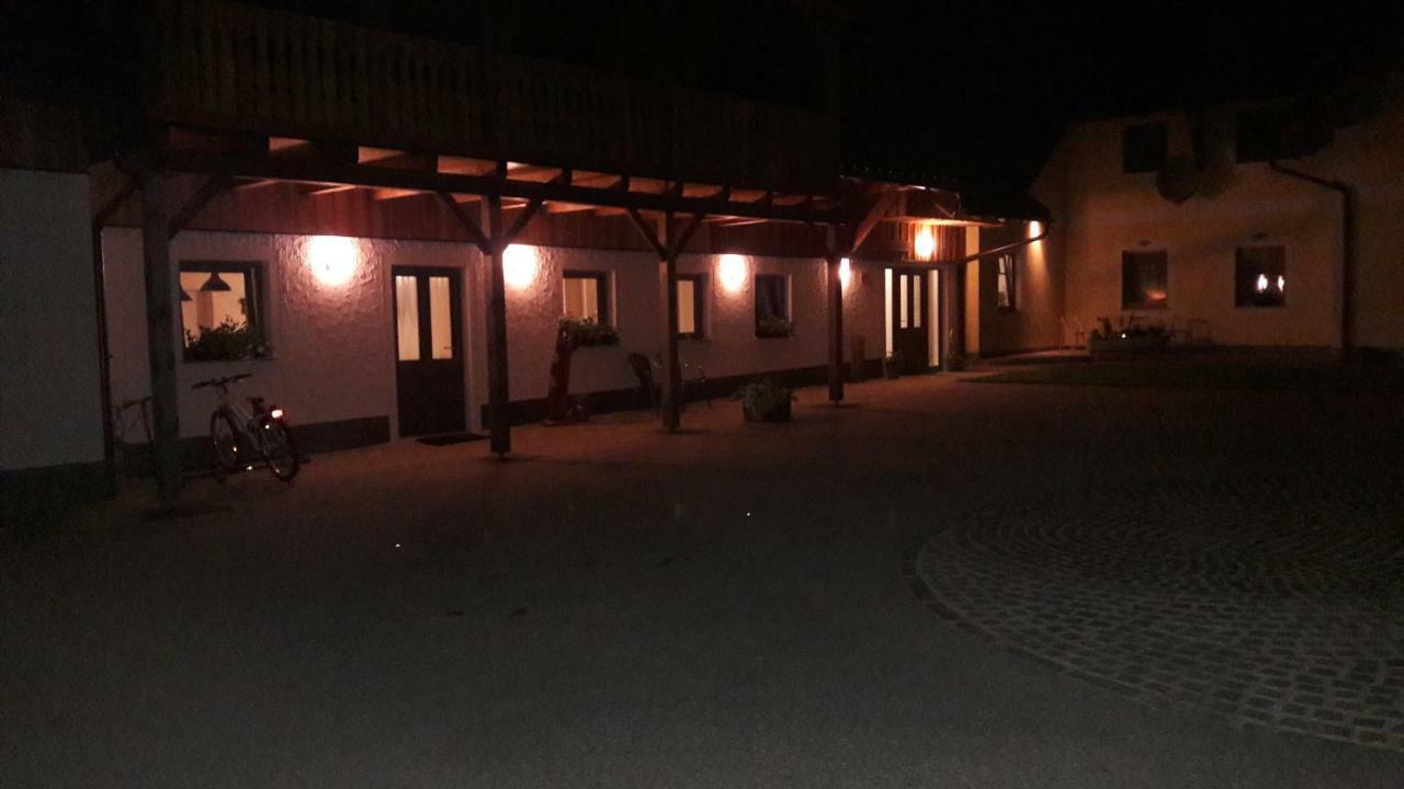 Oetscherblick Fam Winter Frankenfels Exterior photo